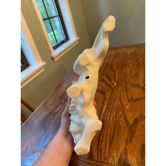 Vintage Ceramic Lion Figurine White Glossy Finish Handcrafted Decorative Piece 1 - Picture 8 of 11